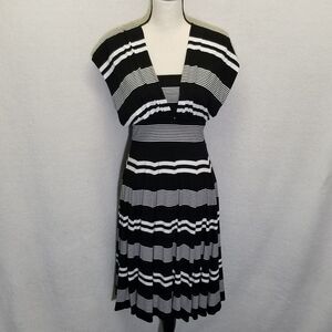 White House Black Market 4 Dress Striped Jersey Knit Knee Length Office Business